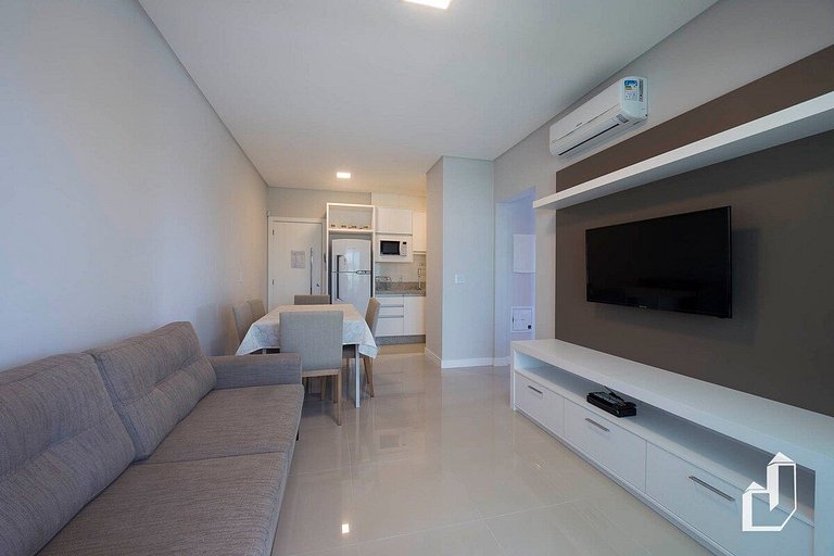 Apartamento vista para o mar com 02 dormitórios