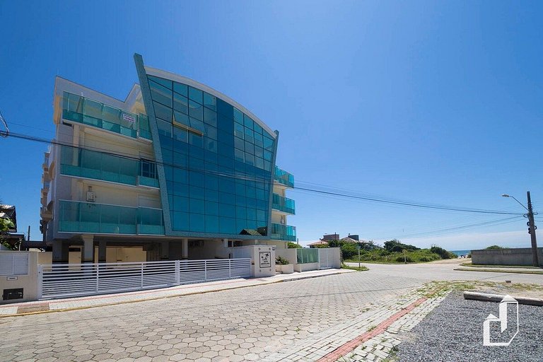 Apartamento vista para o mar com 02 dormitórios