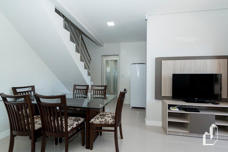 Cobertura Duplex com jacuzzi aquecida