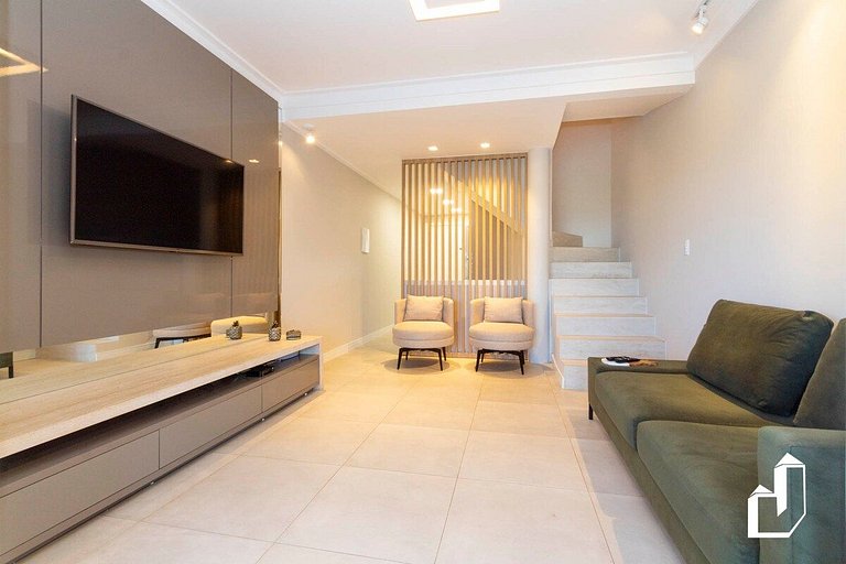 Residencial Guilhermina frente ao mar com 02 suítes