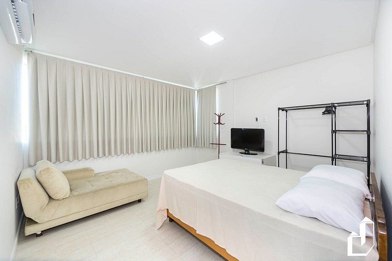 Cobertura duplex com piscina e 03 suítes