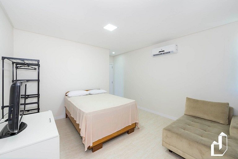 Cobertura duplex com piscina e 03 suítes