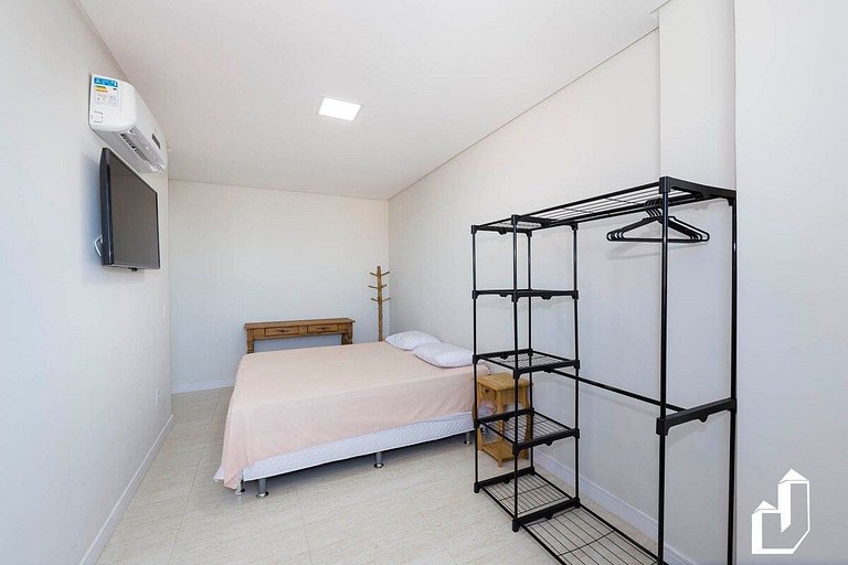 Cobertura duplex com piscina e 03 suítes