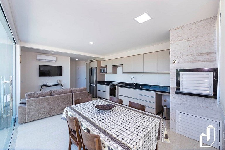 Cobertura duplex com piscina e 03 suítes