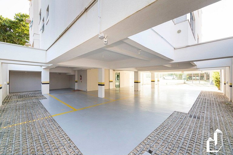 Cobertura duplex com piscina e 03 suítes