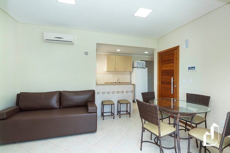Apartamento com 02 dormitórios aqui é só trazer as malas e a