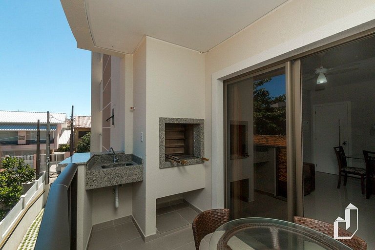 Apartamento com 02 quartos | 30m da praia