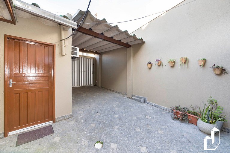 Casa aconchegante com o pôr-do-sol mais lindo da cidade