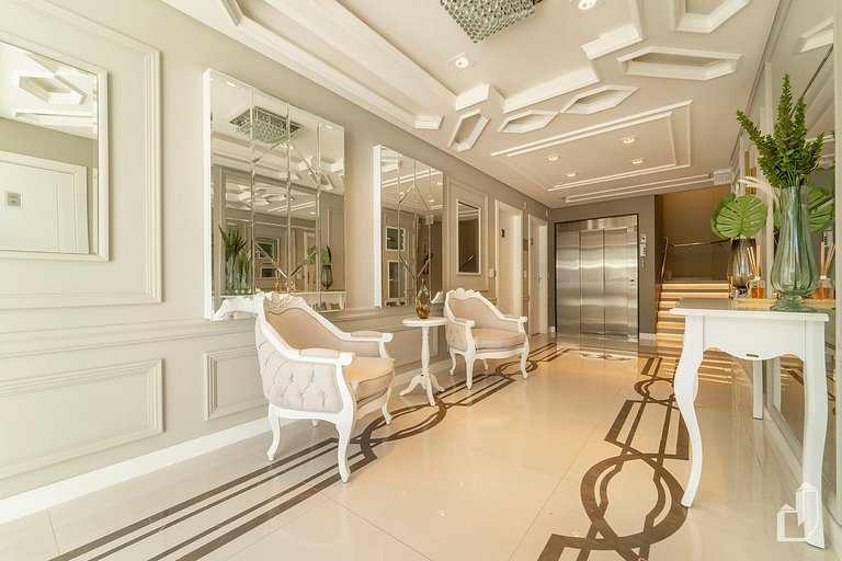 Apartamento 2 Dormitórios · Perto da Praia · Canto Grande