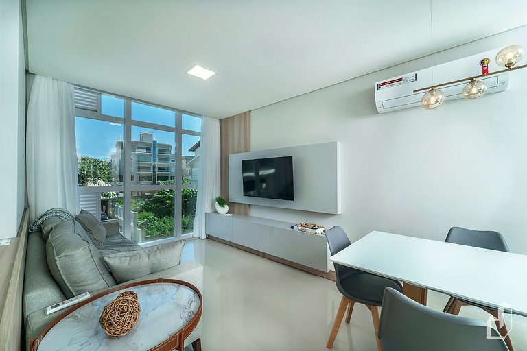Apartamento com 02 dormitórios - Lindo e Moderno!