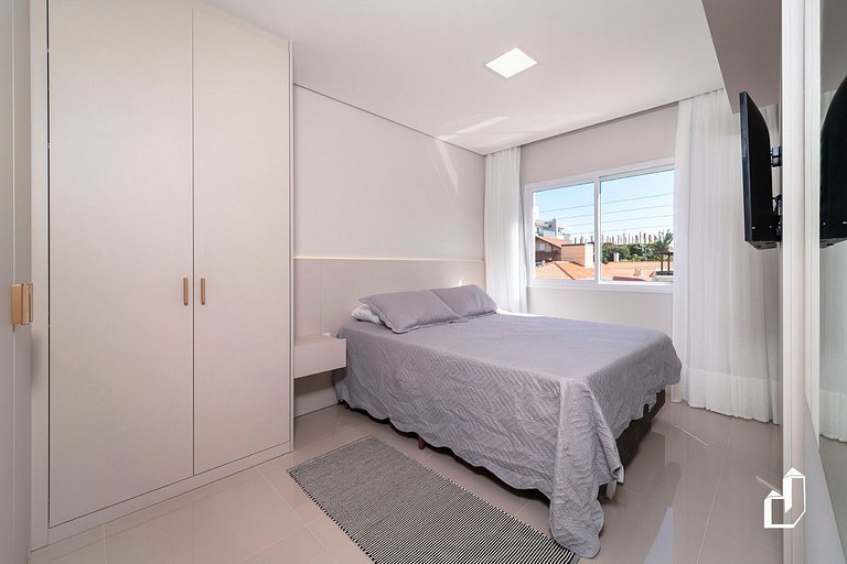 Apartamento com 02 dormitórios - Lindo e Moderno!