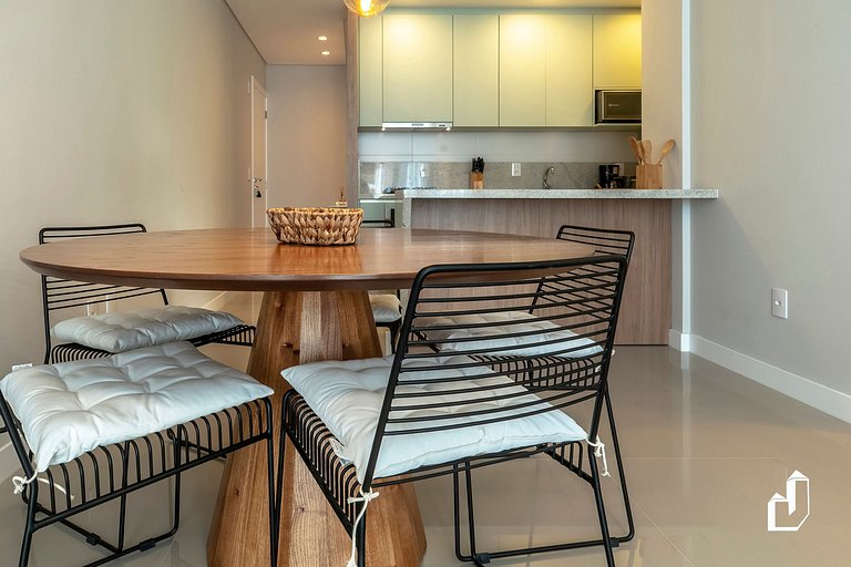Apartamento com 02 dormitórios - Lindo e Moderno!