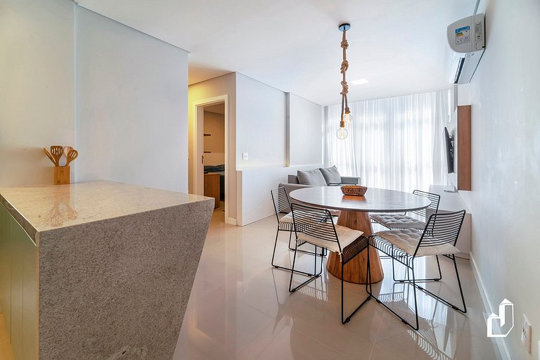Apartamento com 02 dormitórios - Lindo e Moderno!