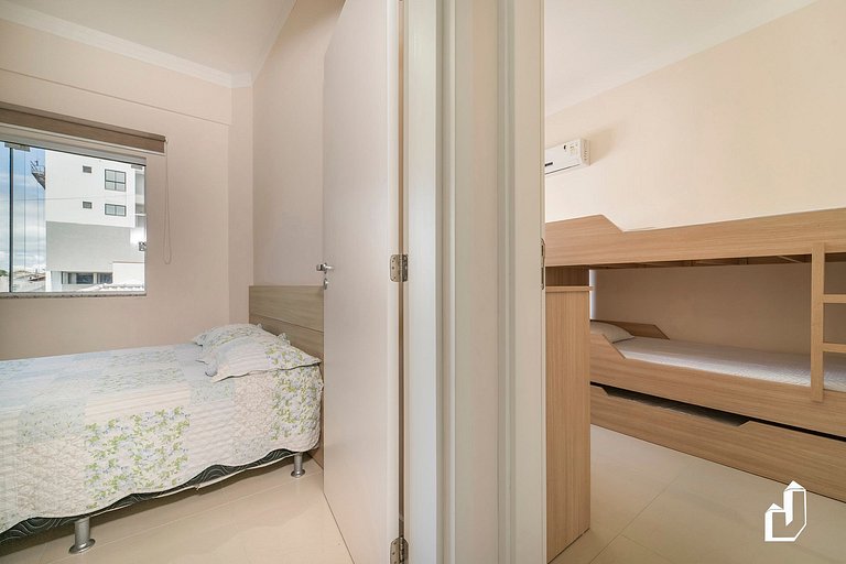 Apartamento com 03 dormitórios