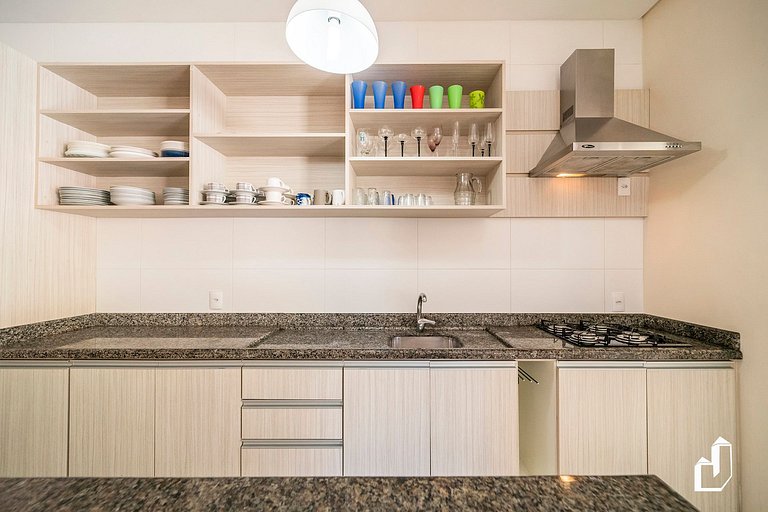 Apartamento com 03 dormitórios