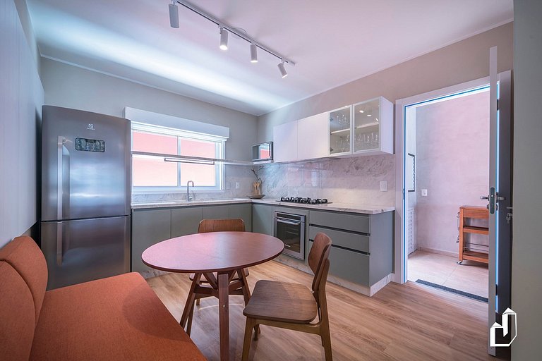 Casa com 02 dormitórios e jacuzzi aquecida