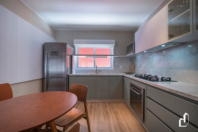 Casa com 02 dormitórios e jacuzzi aquecida