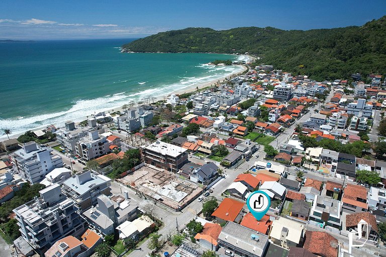 Casa com 02 dormitórios e jacuzzi aquecida