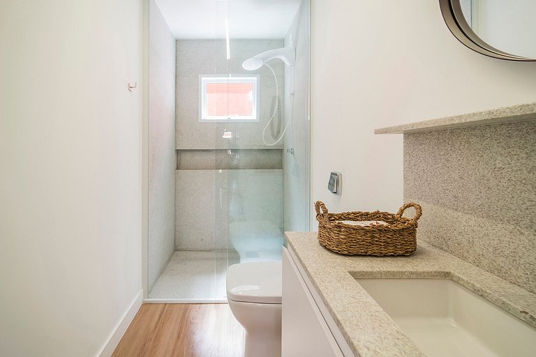 Casa com jacuzzi aquecida e jardim privativo