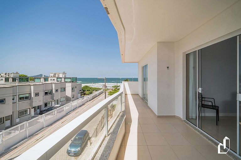 Cobertura com vista para o mar e jacuzzi aquecida