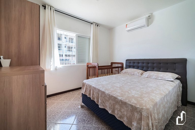 Casa com 3 Dormitórios em Canto Grande - A 50m da Praia