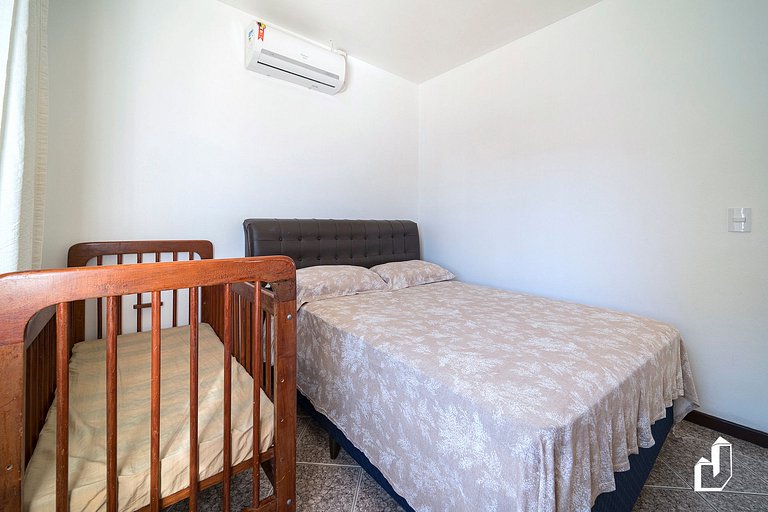 Casa com 3 Dormitórios em Canto Grande - A 50m da Praia