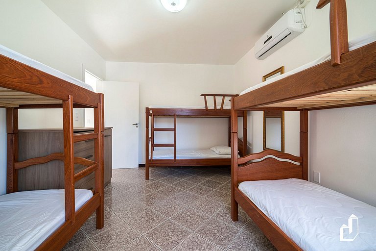 Casa 30m da Praia | 10 pessoas | Canto Grande