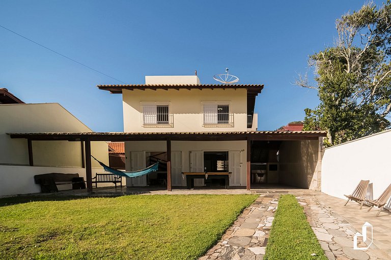 Beach House 30m from the Sea | 10 guests | Canto Grande