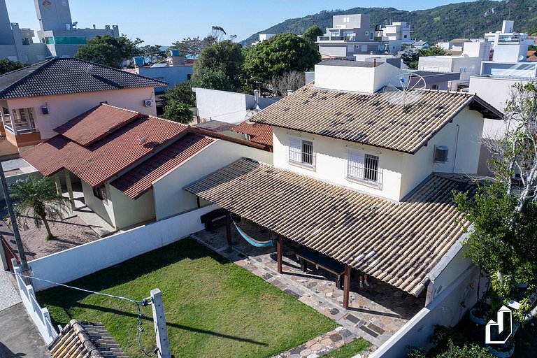 Casa 30m da Praia | 10 pessoas | Canto Grande