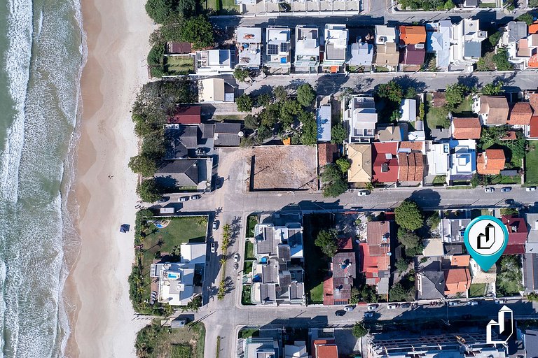 Beach House 30m from the Sea | 10 guests | Canto Grande