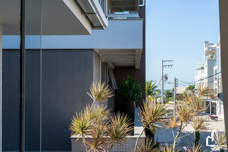Kremer Residence: Apto 202 amplo próximo ao mar
