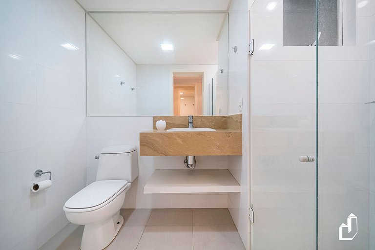 Apartamento com 02 dormitórios em Canto Grande