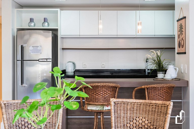 Apartamento com 02 dormitórios em Canto Grande