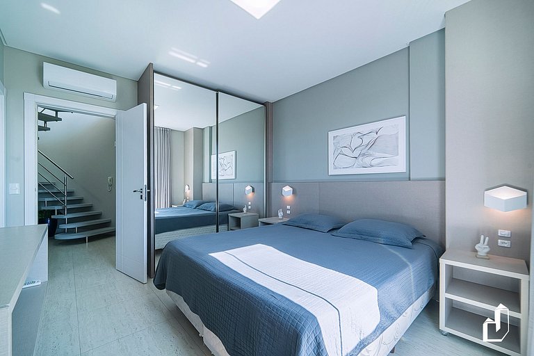 Cobertura duplex com 03 suítes e piscina privativa