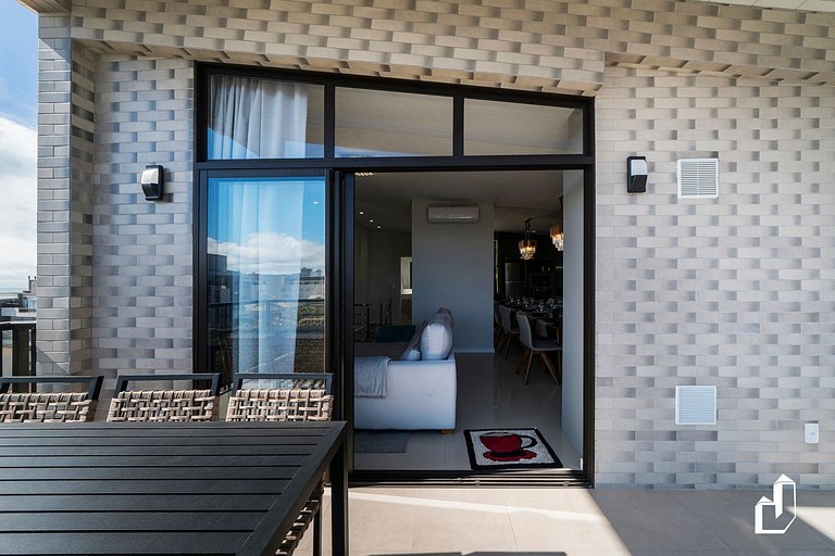 Vista Mar: Cobertura Duplex com 03 dormitórios