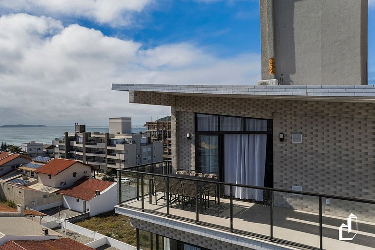 Vista Mar: Cobertura Duplex com 03 dormitórios