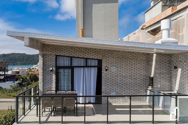 Vista Mar: Cobertura Duplex com 03 dormitórios