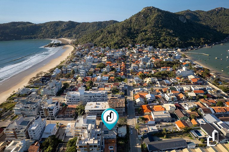 Apartamento com 02 dormitórios em Canto Grande