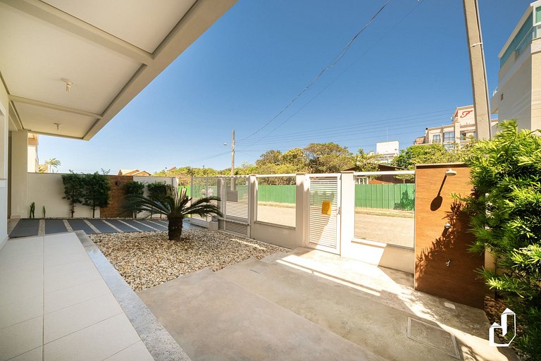 Casa com 05 dormitórios