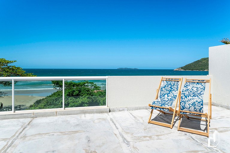 Petit Village, frente ao mar com três suítes