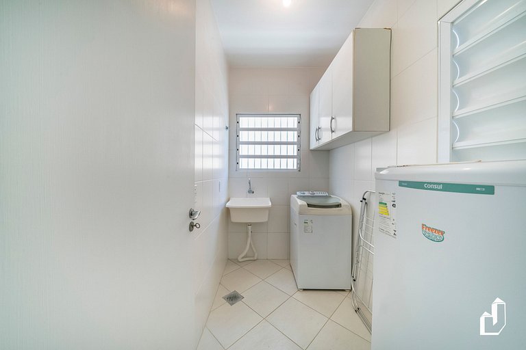 Casa com 03 dormitórios perfeita para 02 famílias