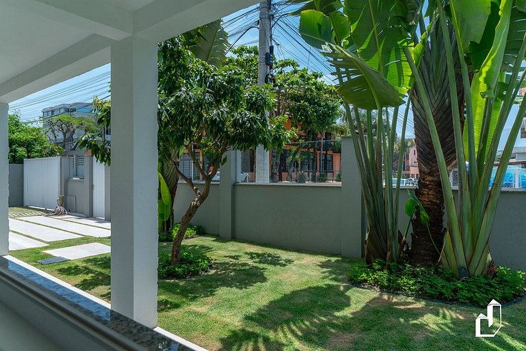 Casa com piscina, diversão e conforto em Canto Grande