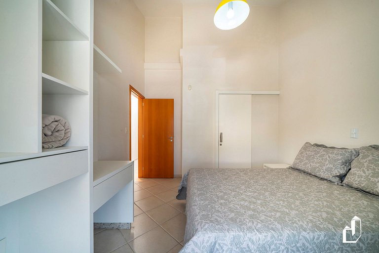 Casa com 05 Dormitórios - Ideal para Férias em Família