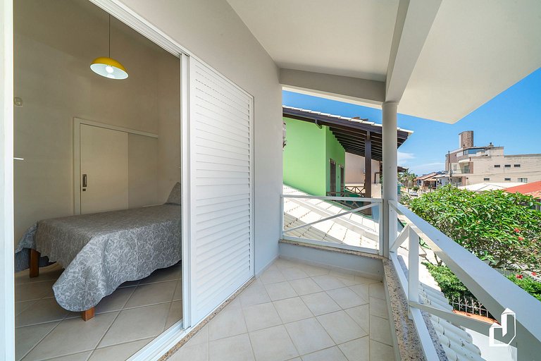 Casa com 05 Dormitórios - Ideal para Férias em Família
