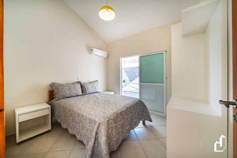 Casa com 05 Dormitórios - Ideal para Férias em Família