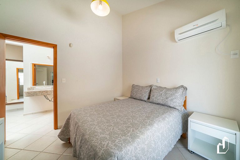 Casa com 05 Dormitórios - Ideal para Férias em Família