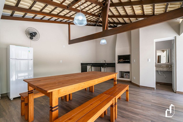 Casa com 05 Dormitórios - Ideal para Férias em Família