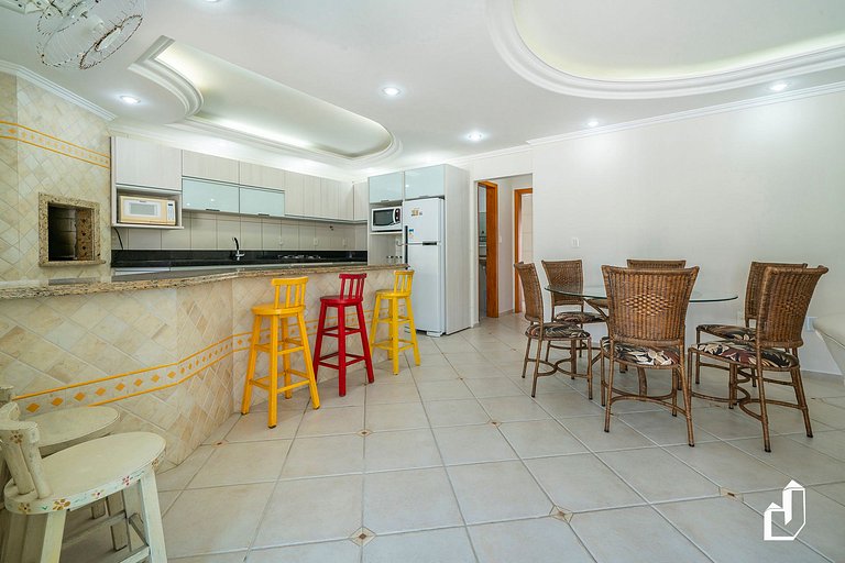 Casa com 05 Dormitórios - Ideal para Férias em Família