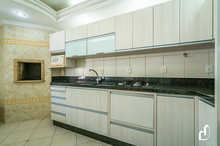 Casa com 05 Dormitórios - Ideal para Férias em Família