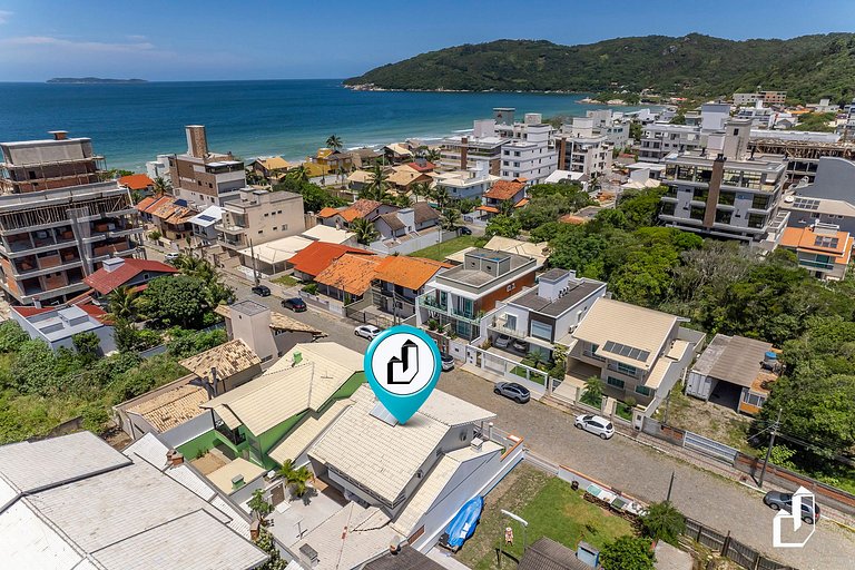 Casa com 05 Dormitórios - Ideal para Férias em Família